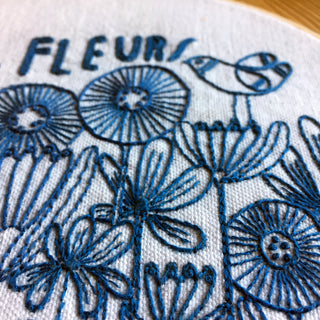 Fleurs Embroidery Kit